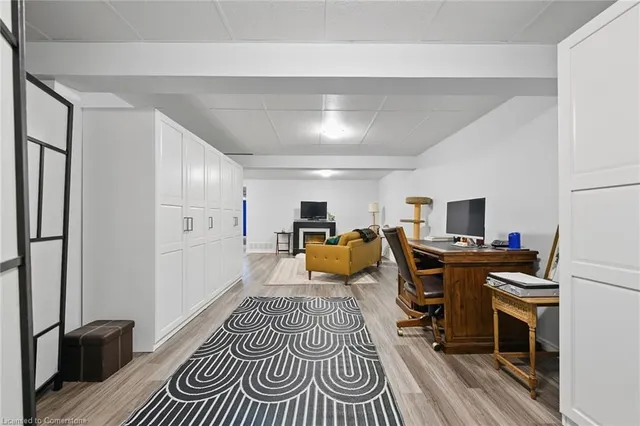 Additional image 31 of 810 Golf Links Rd Unit 31