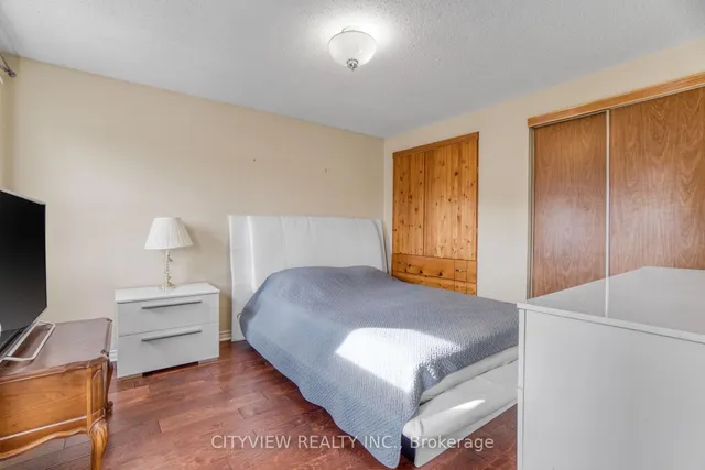 Additional image 20 of 4165 Independence Ave