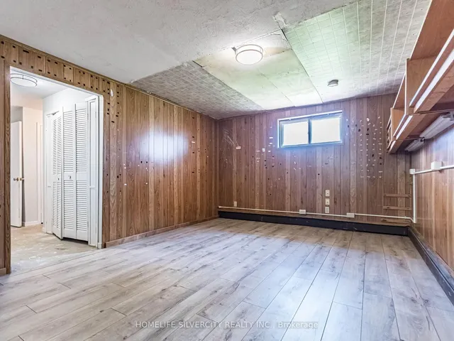 Additional image 43 of 5638 Appleby Line