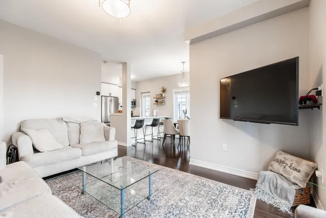 Additional image 16 of 1401 Plains Rd Unit 116