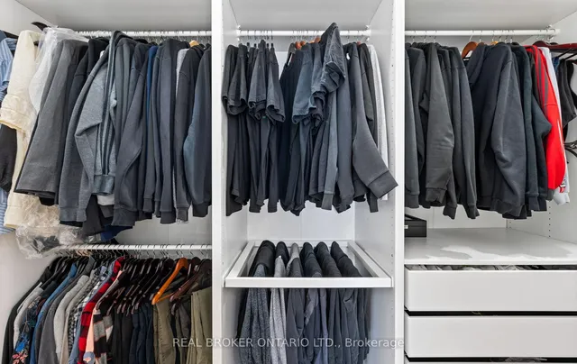 Additional image 33 of 547 Veterans Dr