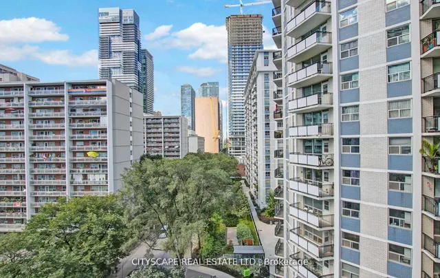 Additional image 32 of 70 Alexander St Unit 802