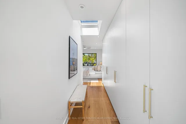 Additional image 28 of 17 Myrtle Ave