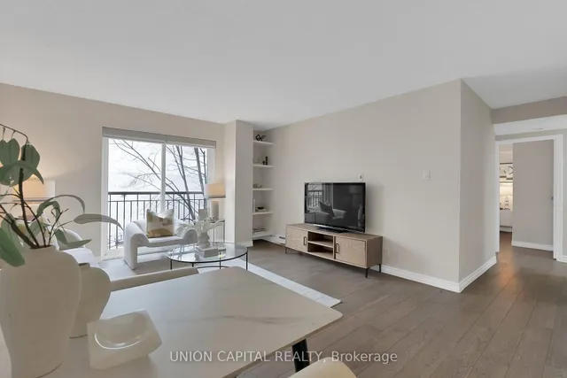 Additional image 18 of 61 Main St Unit 203