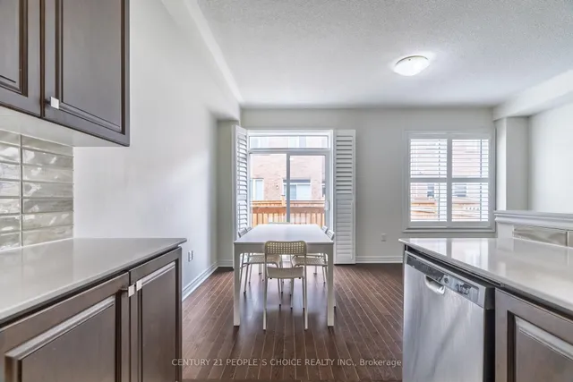 Additional image 16 of 61 Finegan Circ