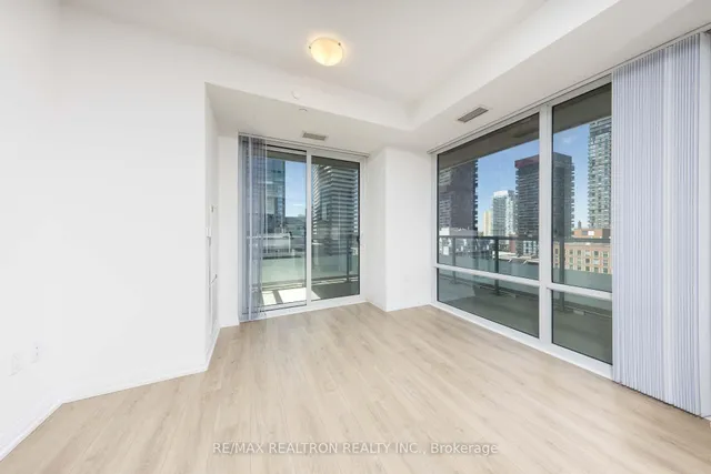 Additional image 8 of 50 Dunfield Ave Unit 1917