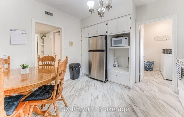 Additional image 33 of 744 Queen St