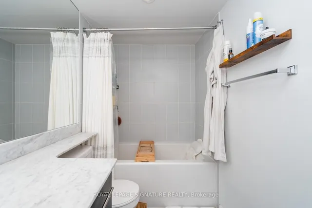 Additional image 35 of 75 East Liberty St Unit 819