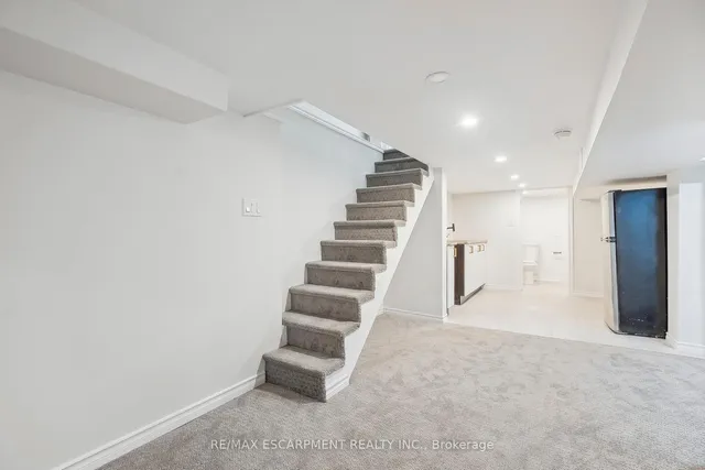 Additional image 25 of 289 Wentworth St