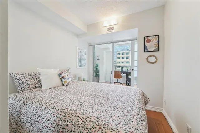 Additional image 20 of 92 King St Unit 508