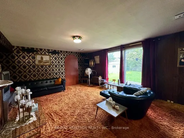 Additional image 5 of 344 Pleasant Ave