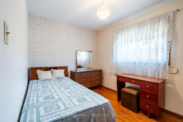 Additional image 16 of 106 Owen Pl