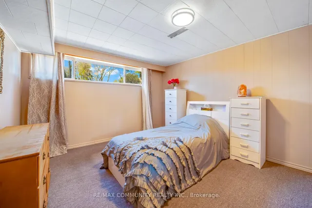 Additional image 27 of 103 Packard Blvd