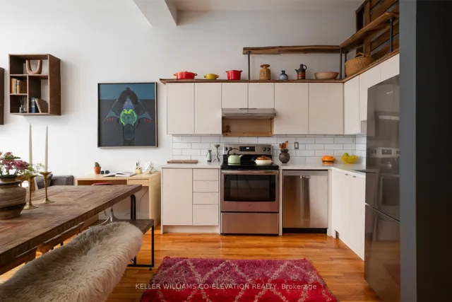 Additional image 7 of 670 Richmond St Unit 105