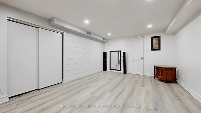 Additional image 30 of 31 Hamstead Ave