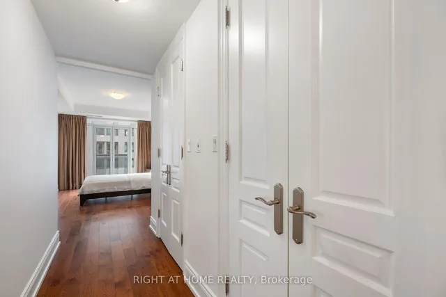 Additional image 13 of 10 Bellair St Unit 1104