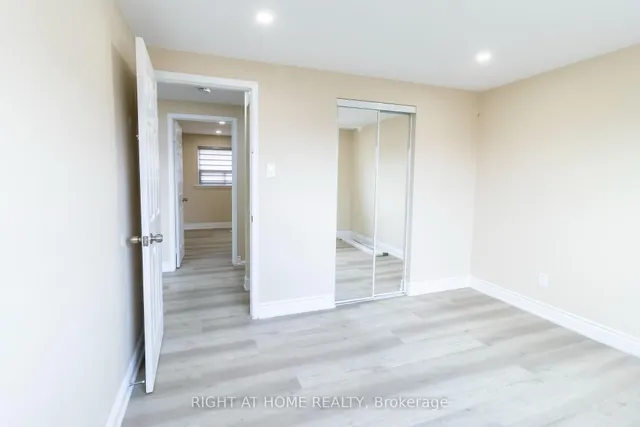 Additional image 19 of 36 Flamingo Cres