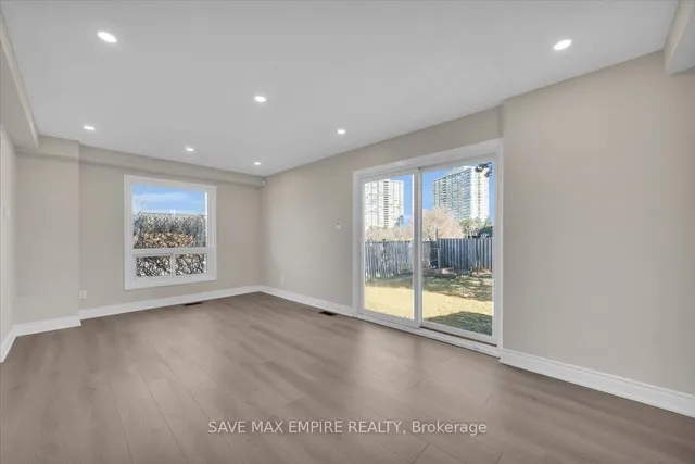 Additional image 13 of 18 Hasting Sq