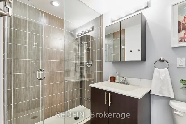 Additional image 22 of 15 Sousa Mendes St Unit 602