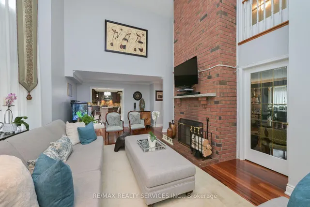 Additional image 16 of 15 Brookbank Crt