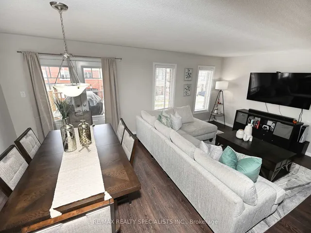 Additional image 34 of 82 Suitor Crt