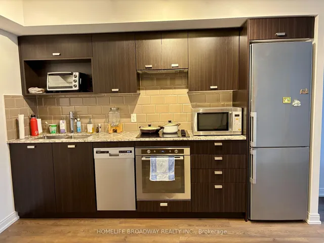 Additional image 10 of 275 Village Green Sq Unit 2718