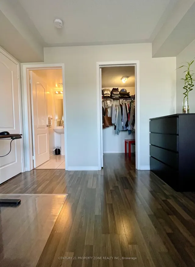 Additional image 15 of 2500 Post Rd Unit 20