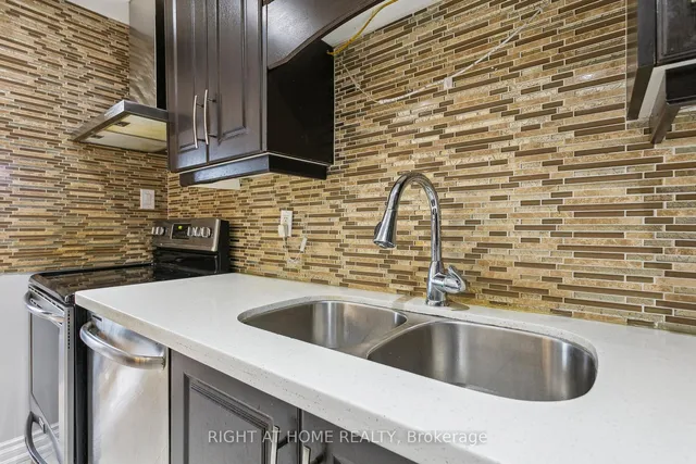 Additional image 16 of 451 The West Mall N/A Unit 1616