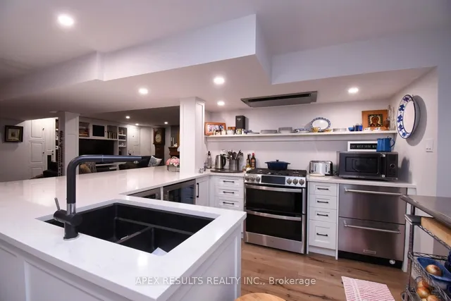 Additional image 22 of 2147 Berwick Dr