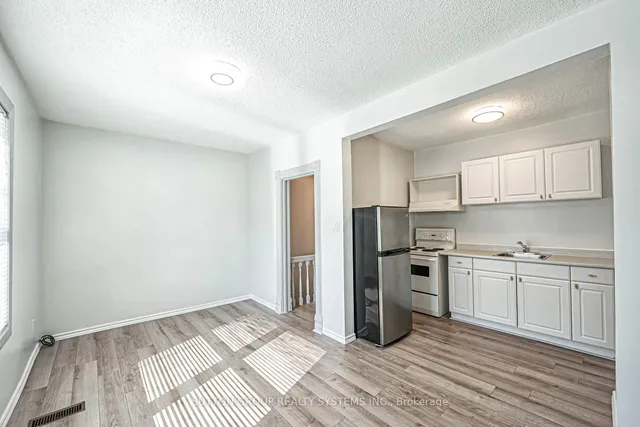 Additional image 19 of 171 Christie St