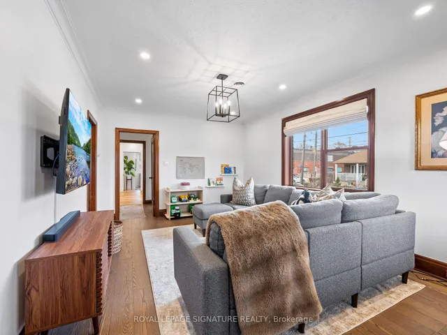 Additional image 12 of 136 Schell Ave