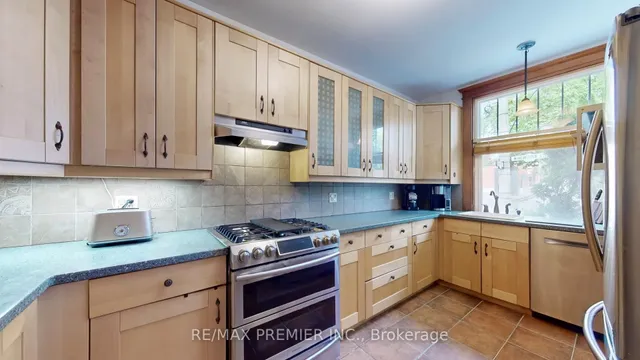 Additional image 10 of 147 Winchester St