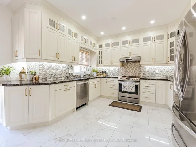 Additional image 16 of 6963 Amour Terr