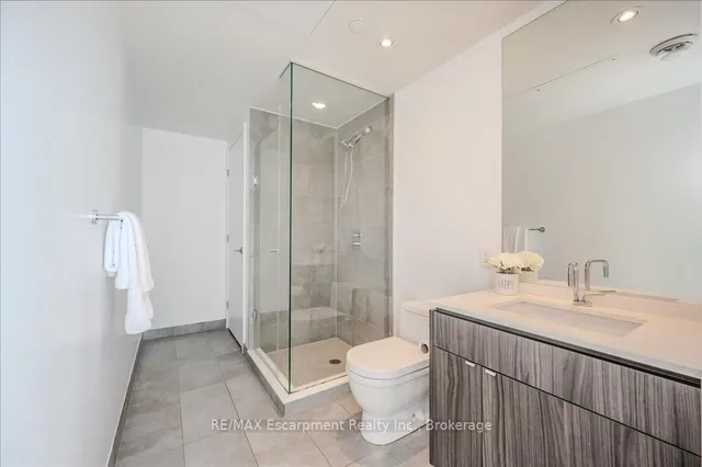 Additional image 24 of 60 Colborne St Unit 802