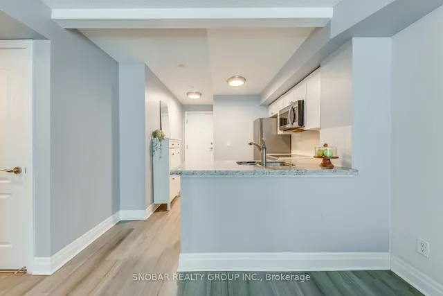 Additional image 5 of 2121 Lakeshore Blvd Unit 816