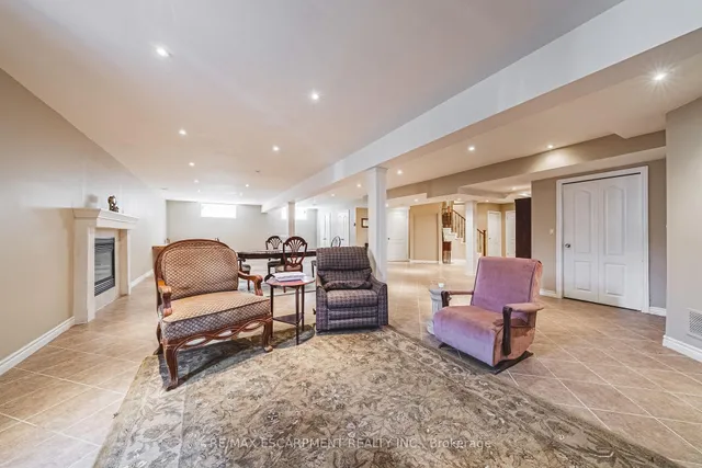 Additional image 34 of 65 Mount Pleasant Dr