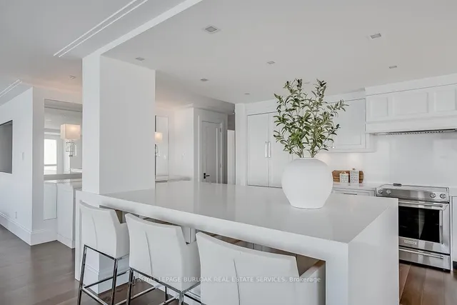 Additional image 12 of 2190 Lakeshore Rd Unit 605