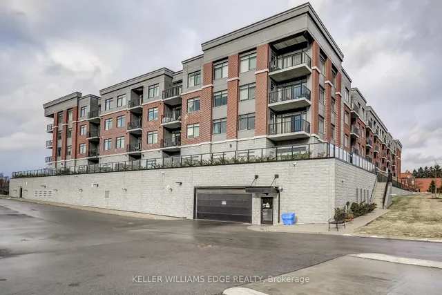 Additional image 41 of 1 Redfern Ave Unit 424