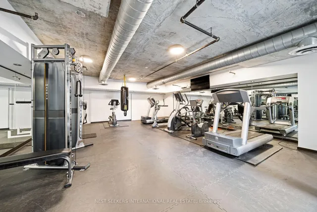 Additional image 24 of 388 Richmond St Unit 919