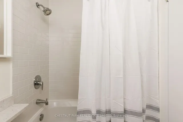 Additional image 27 of 901 Queen St Unit 228