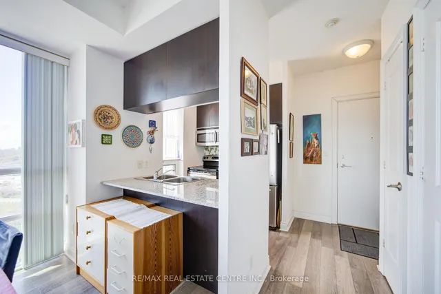 Additional image 7 of 16 Brookers Lane Unit 1602