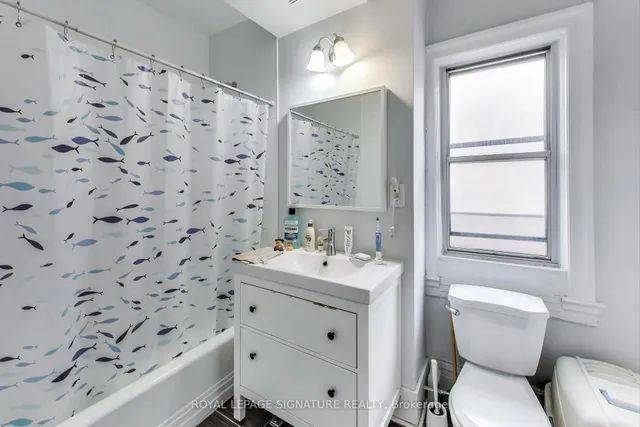 Additional image 22 of 232 Pacific Ave