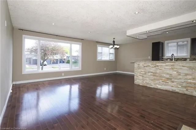 Additional image 8 of 39 Markwood Dr