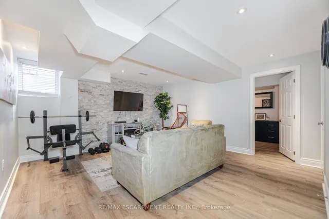 Additional image 35 of 31 Vanderbrink Dr