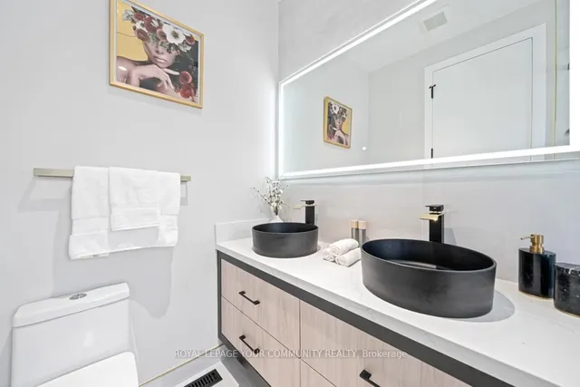 Additional image 19 of 266 Westlake Ave