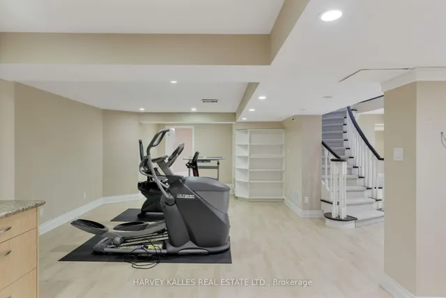 Additional image 49 of 10 Ambassador Pl