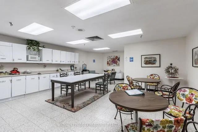 Additional image 42 of 1333 Bloor St Unit PH11