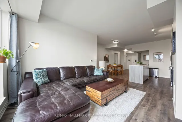 Additional image 13 of 1630 Queen St Unit 507