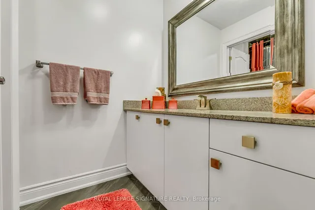 Additional image 34 of 8 Gruenwald Gate