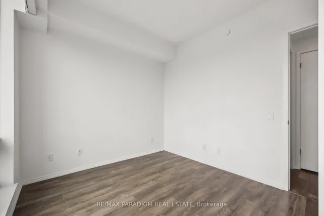 Additional image 28 of 197 Yonge St Unit 4301